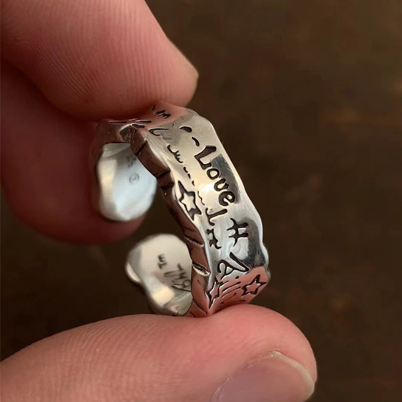 The retro and niche design style of the love star-carved opening adjustable ring is a versatile food ring for women on Instagram Specification drawing