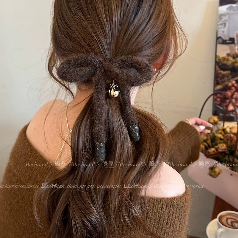 Korean cute bow headwear, spring and summer woolen hair bands, simple hair ties, new high-end hair tie rubber bands for women wholesale Application Scenario