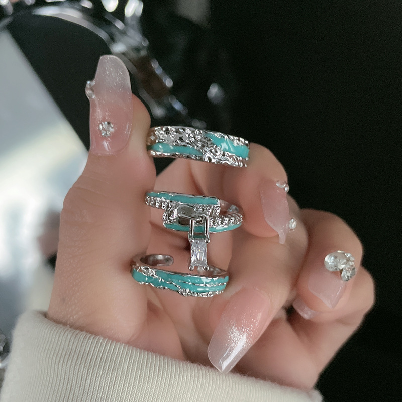 A sea blue drip glaze French texture open ring for women's ins, with a cold style, individual and fashionable, adjustable food ring, simple and elegant full figure