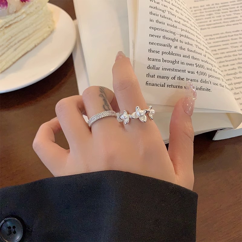 Sweet and cool style fashionable colorful zircon heart-shaped open ring for women, a niche design with a sense of high-end and individuality, an open index finger ring Specification drawing