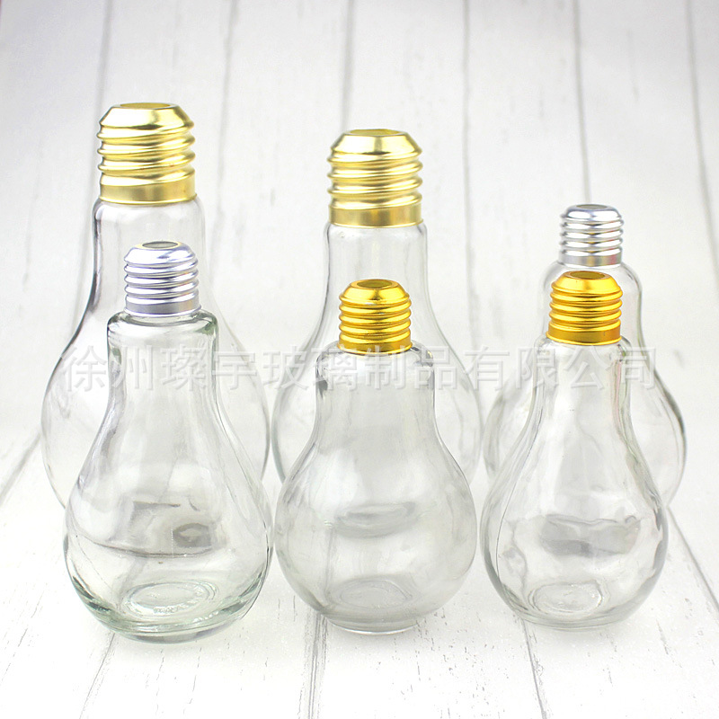 Creative light bulbs, beverage bottles, milk tea bottles, light bulb glass bottles, creative yogurt cups, juice milk tea shop beverage bottles Application Scenario
