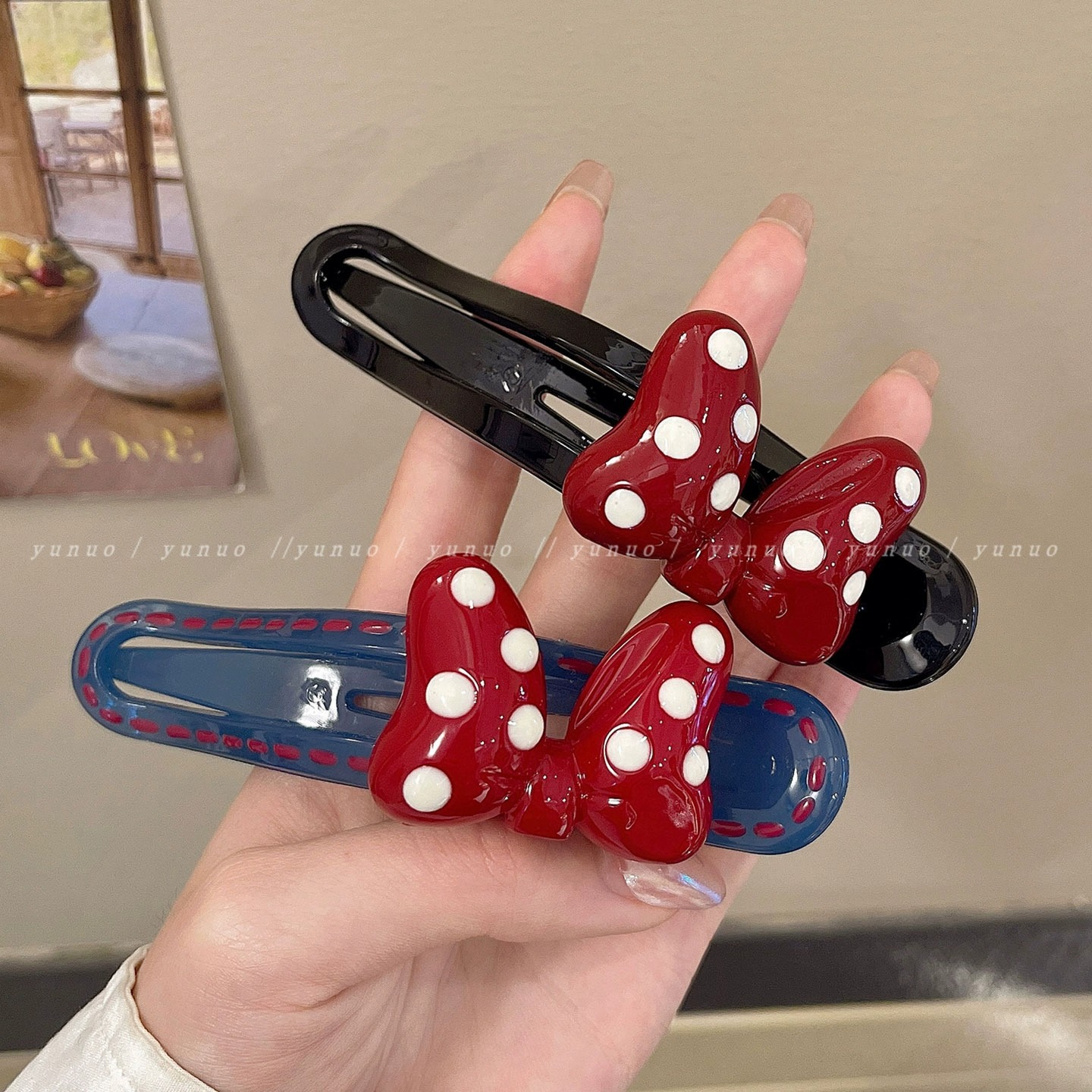 French-style versatile red bow duckbill clip for women, high-end one-line hair clip at the back of the head, updo and grappling clip hair accessory Specification drawing