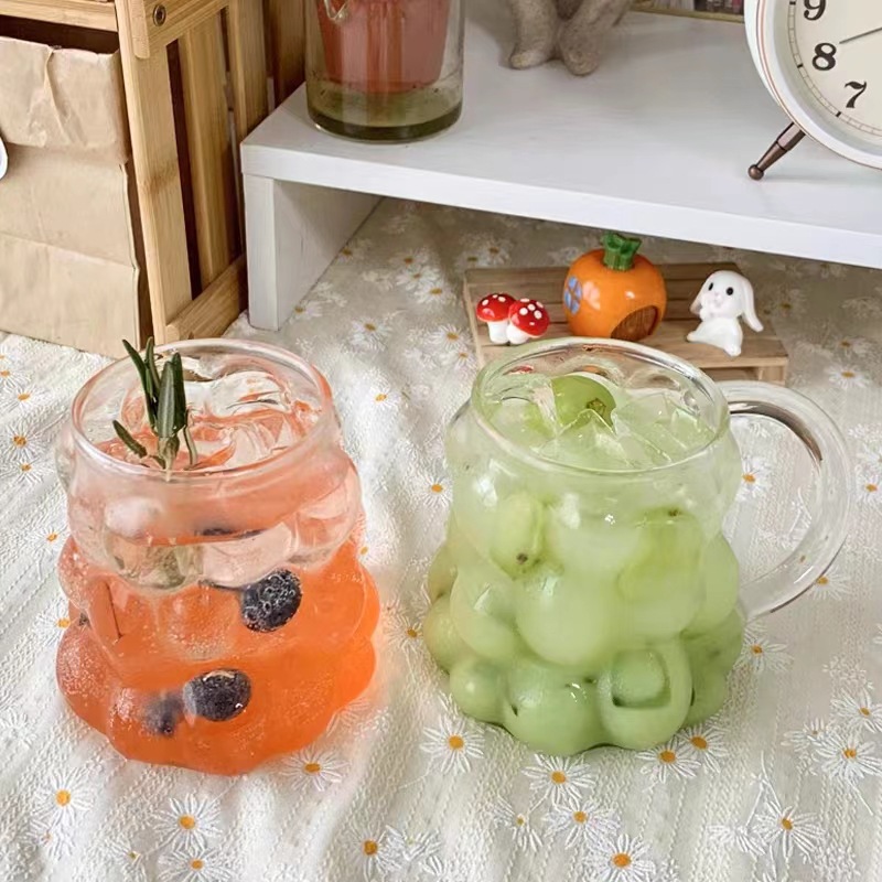 High-end transparent water cup, breakfast latte coffee cup, niche grape glass cup with handle, Ins-style milk cup Application Scenario