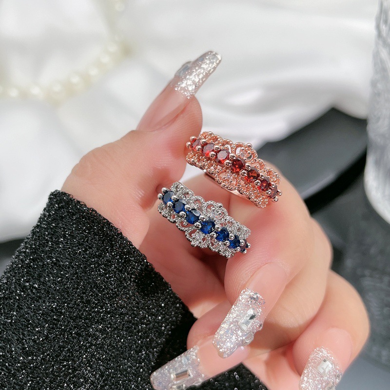 The new retro row diamond high-end colored gemstone ring is exquisite and versatile, with a light luxury and fashionable cold style. It is a niche accessory details Picture