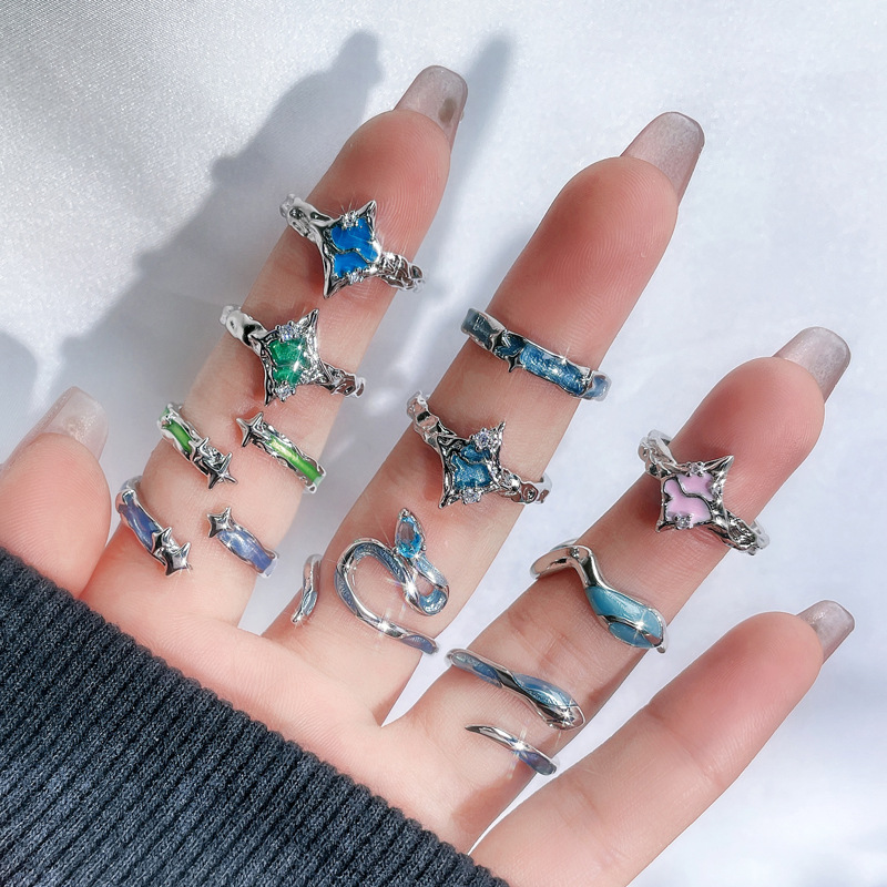 Retro and unique snake-shaped star-patterned glazed open ring for women, with a touch of high-end sophistication, light luxury, sweet coolness and a versatile style details Picture