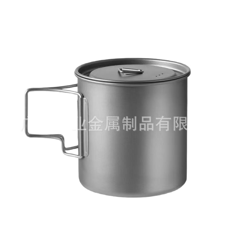 Cross-border export titanium steel mugs, outdoor camping water boiling, lightweight and simple, camping charcoal fire folding handle water cups Item Picture