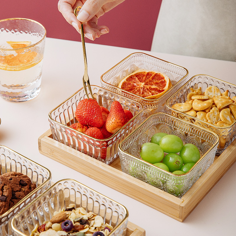 A glass compartments fruit plate for roasting tea around a stove, a modern living room snack plate, a home snack, candy, dried fruit and dim sum platter Specification drawing