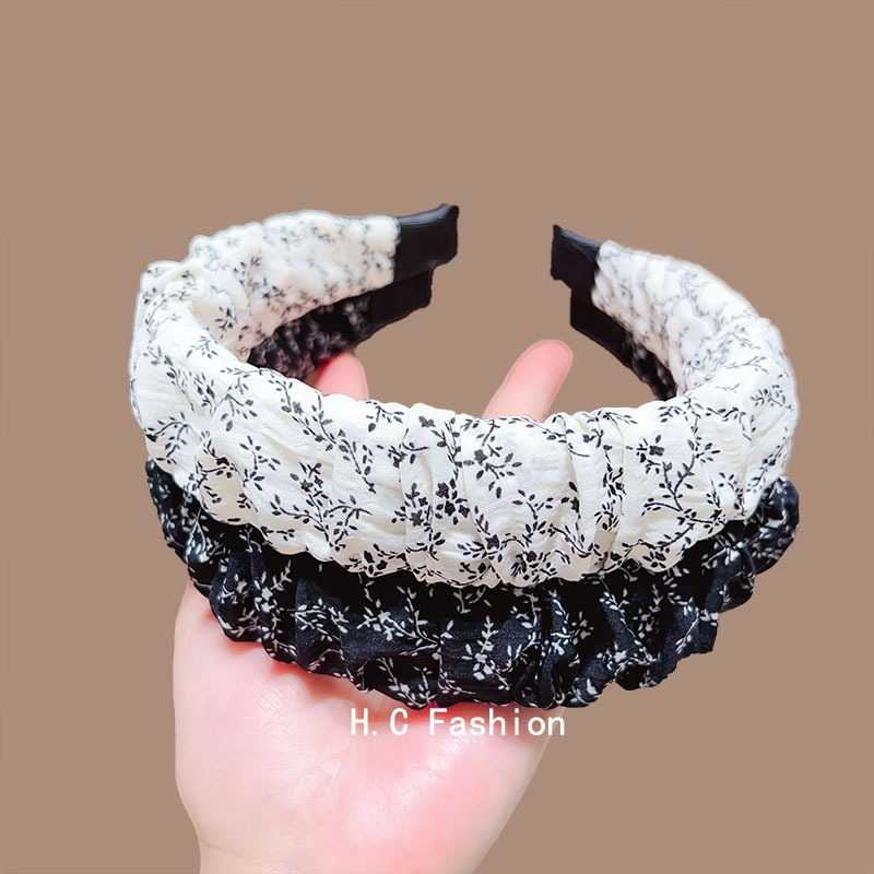 Korean-style high-end black and white wide-brimmed hairband with floral prints, a versatile hair accessory for women washing their faces and going out Specification drawing