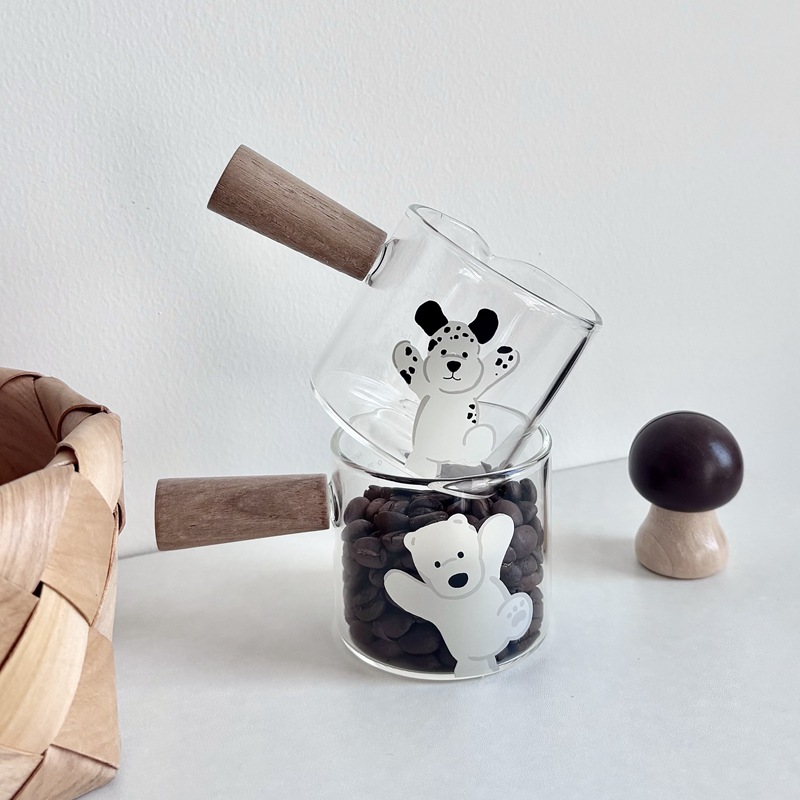 High borosilicate glass coffee measuring cup, small milk cup, household ounce cup with scale, mini coffee cup, wooden handle milk can full figure