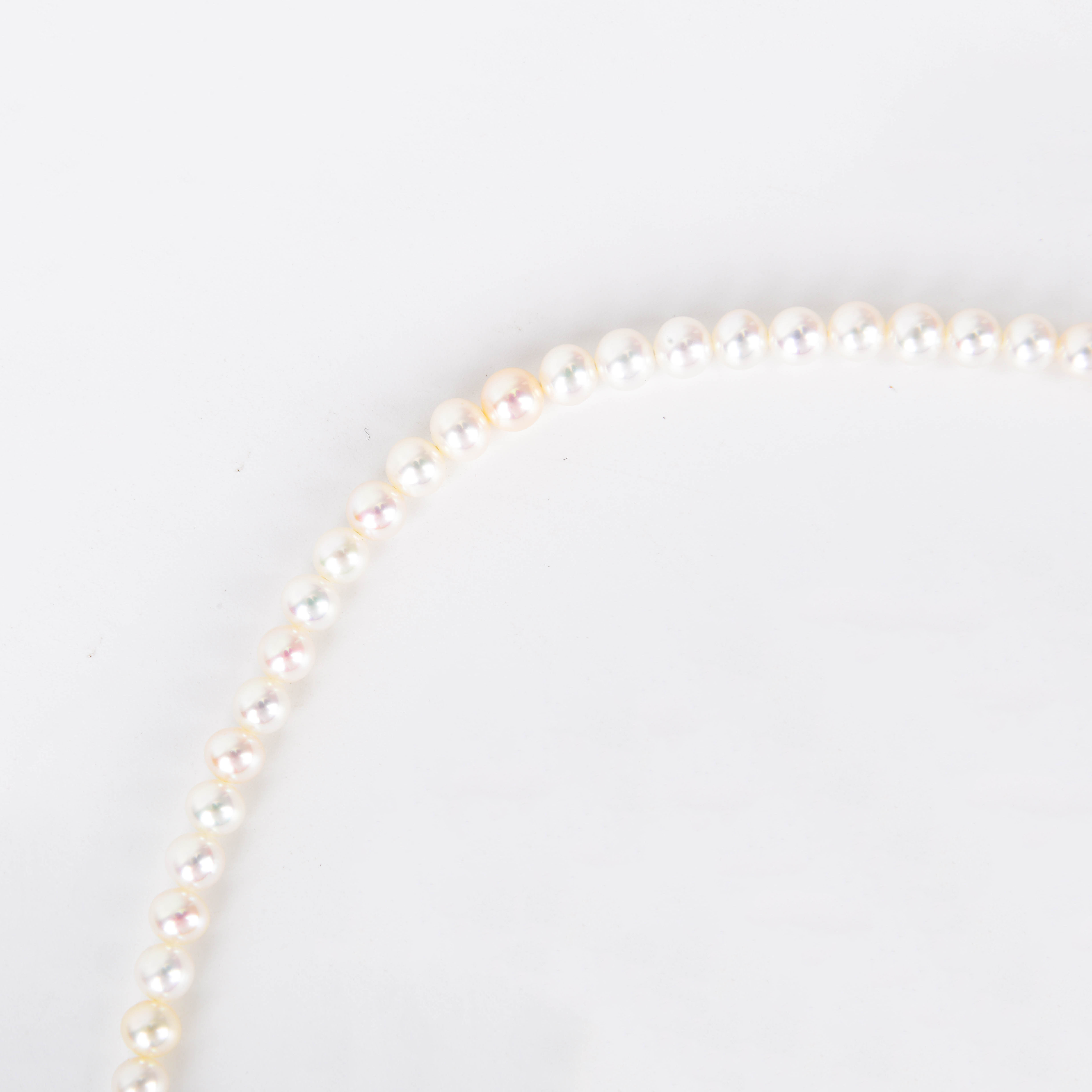 Natural freshwater pearl necklace, 925 silver bow buckle, French light luxury, niche and high-end accessory necklace details Picture