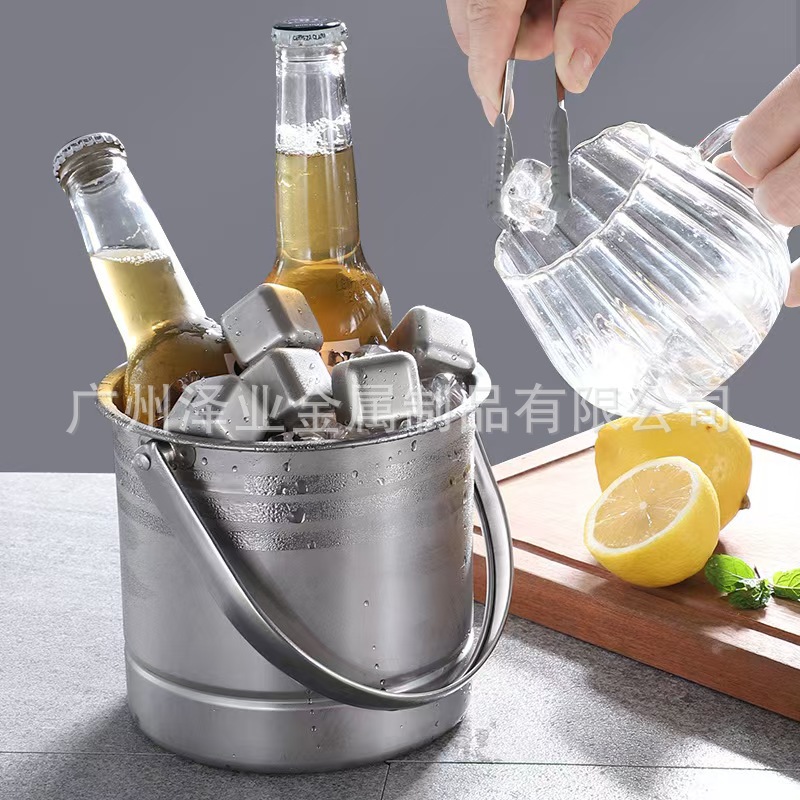 Cross-border stainless steel ice bucket, bar stainless steel ice bucket, champagne wholesale, hand-held ice cube bucket, thickened convenient ice cube bucket full figure