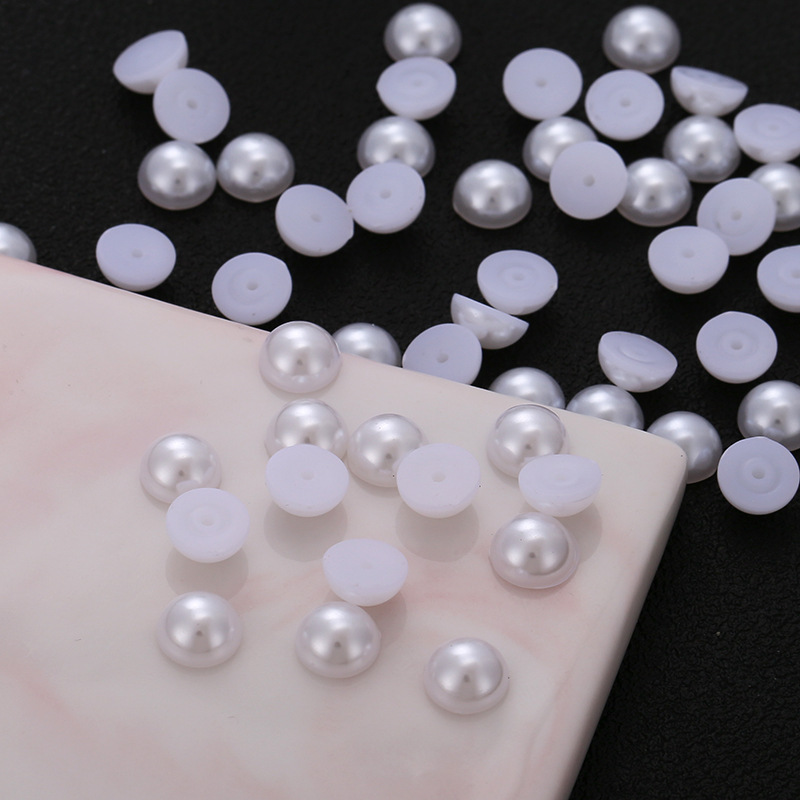 Wholesale of flat-bottomed semi-circular pearl hair clips, hair accessories, headwear, pearl-like clothing, accessories, shoes, hats and other accessories details Picture