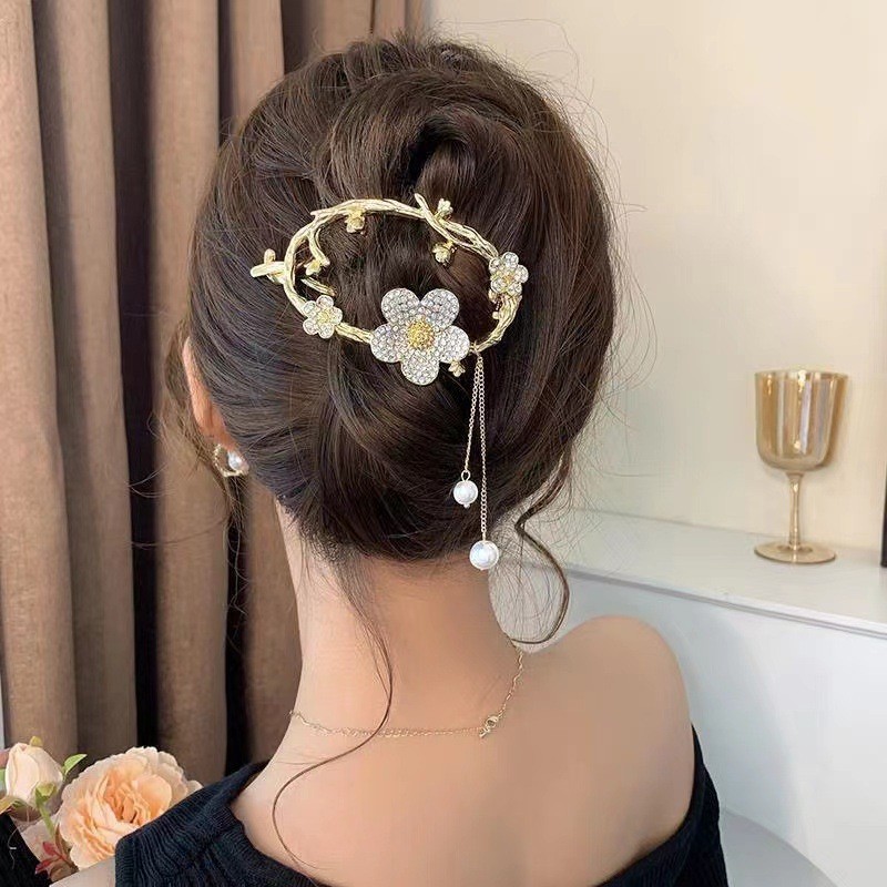 High-end metal flower tassel gripper, back head plate hair clip, children's cute and fresh frog one-line buckle hair clip full figure