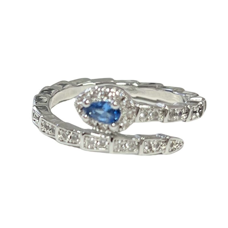 For the Year of the Snake, there is a blue diamond snake-shaped micro-set ring for women with adjustable row diamonds. It is a simple, niche, light luxury, sweet and cool, exquisite ring Item Picture