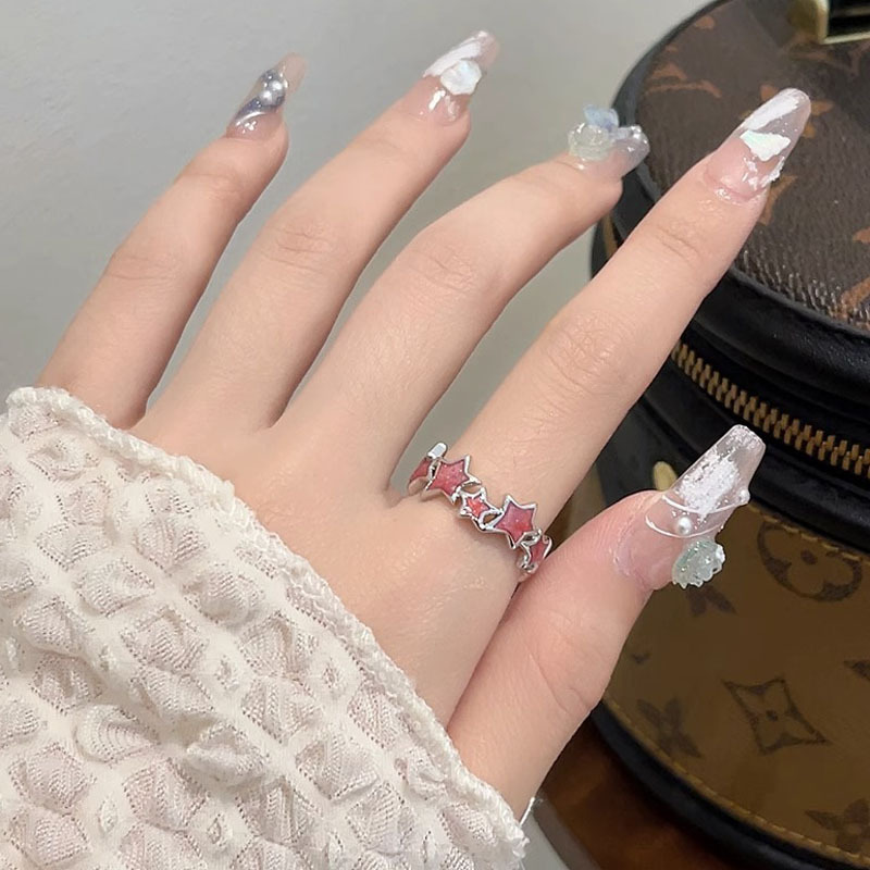 Dopamine, a niche Instagram cold style star ring, a versatile Korean open-mouth ring accessory for women, 2023 new style Application Scenario