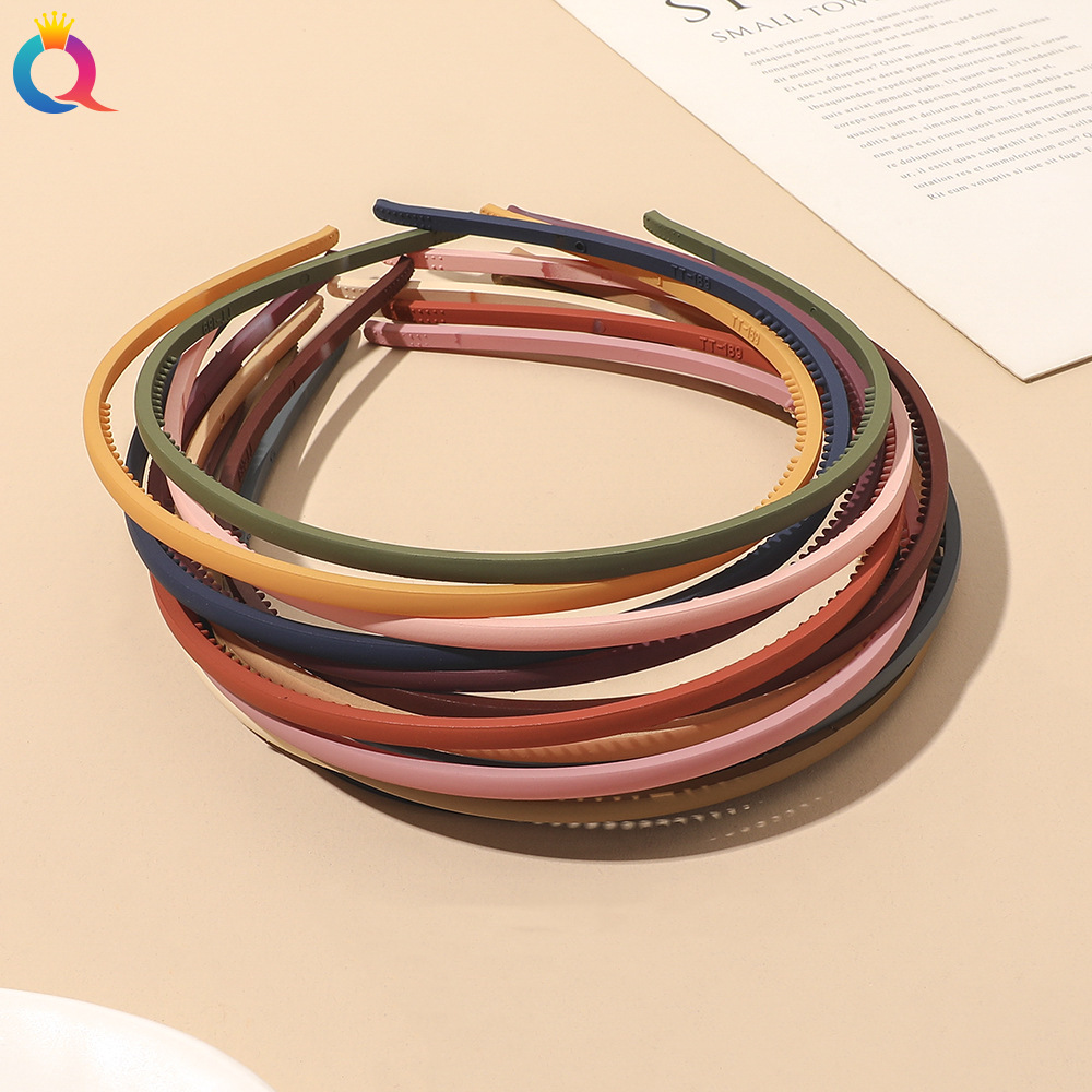Qiyue Korean version matte hair band, simple and retro plastic headband, colorful toothed anti-slip hair press face hair clip and hair accessory details Picture