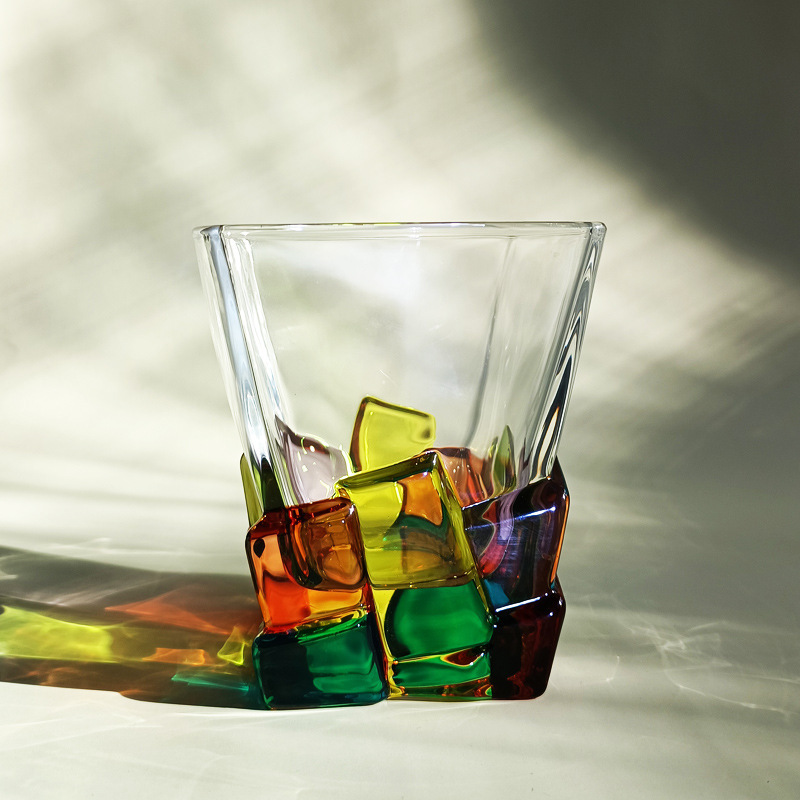 Vintage whisky wine glasses with a unique and high-end feel, hand-painted lines, square high-end glass cups, and Nordic water cups Application Scenario