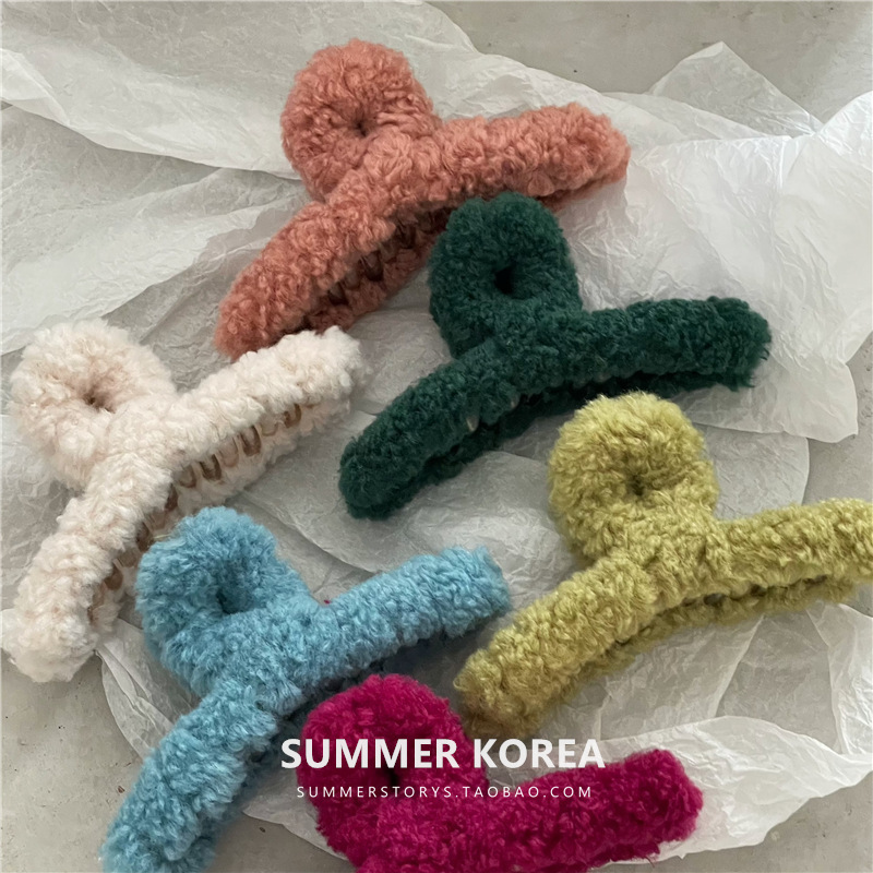 Korean lamb hair clips for spring and summer, Teddy fur claw clips, back head fluffy hair clips, updo shark clips, large size full figure