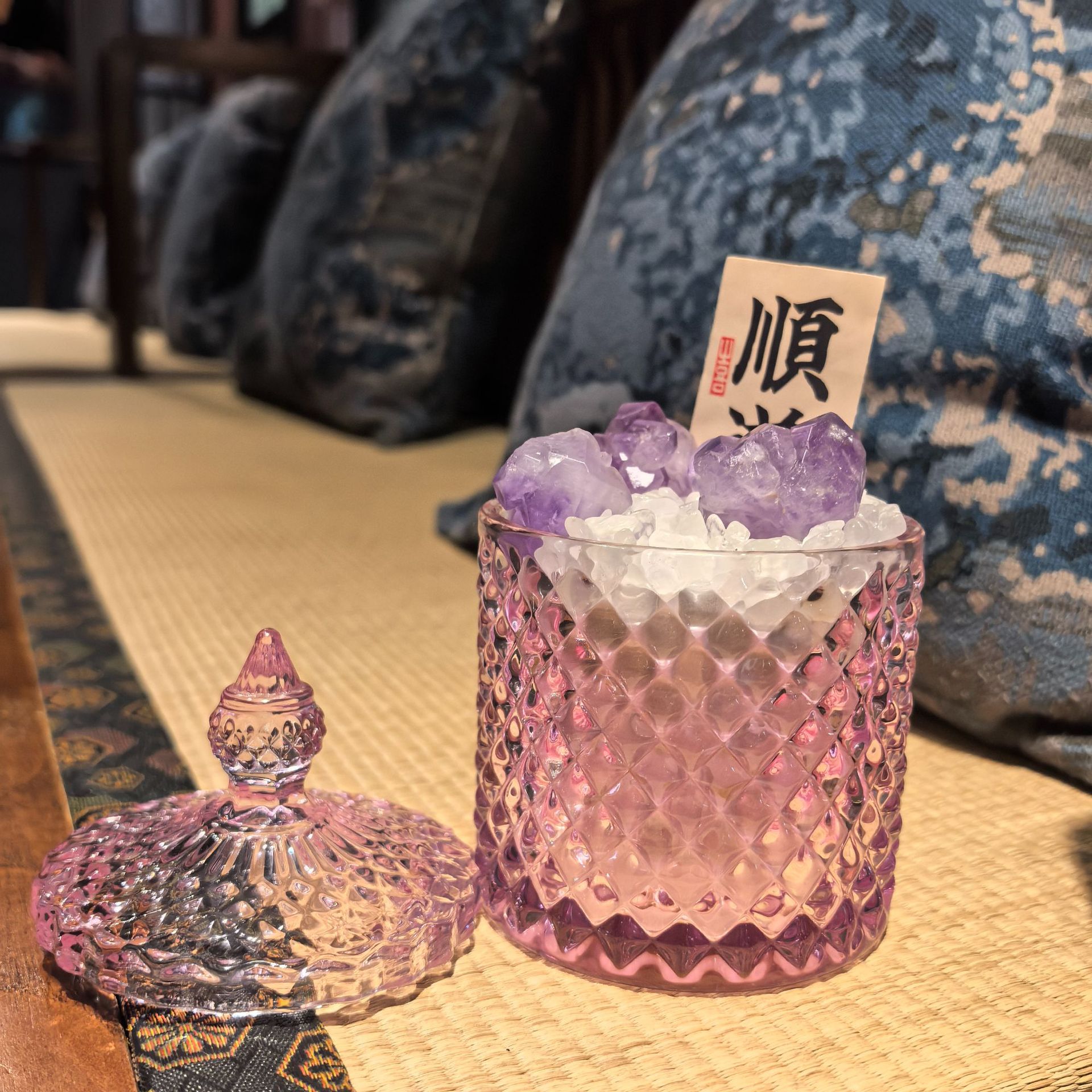Ins-style household glass jars, scented candle jars, candy jars, storage ornaments, jewelry jars, crystal demagnetization jars details Picture