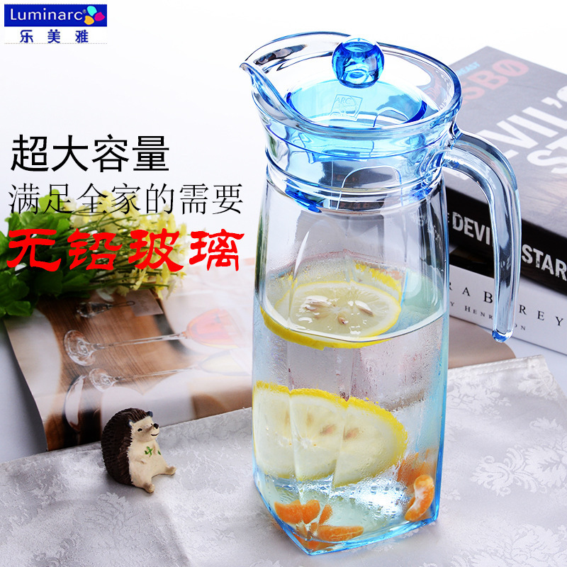 Lemeiya glass cold water bottle thickened transparent heat-resistant cold water bottle teapot, restaurant beer tie pot, duckbill pot wholesale Application Scenario