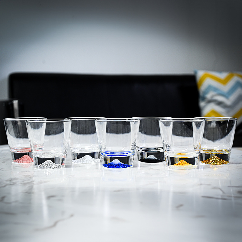 Wholesale of Japanese Fuji Mountain cups, snow Mountain cups, glass cups, household whisky cups, spirits cups, cherry blossom and iceberg cups, water cups details Picture