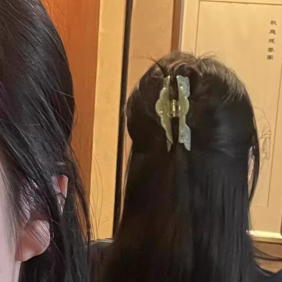 Bao Wan's new Chinese Xiangyun hair accessory, acetic acid hair clip, half shark clip hair accessory at the back of the head Specification drawing