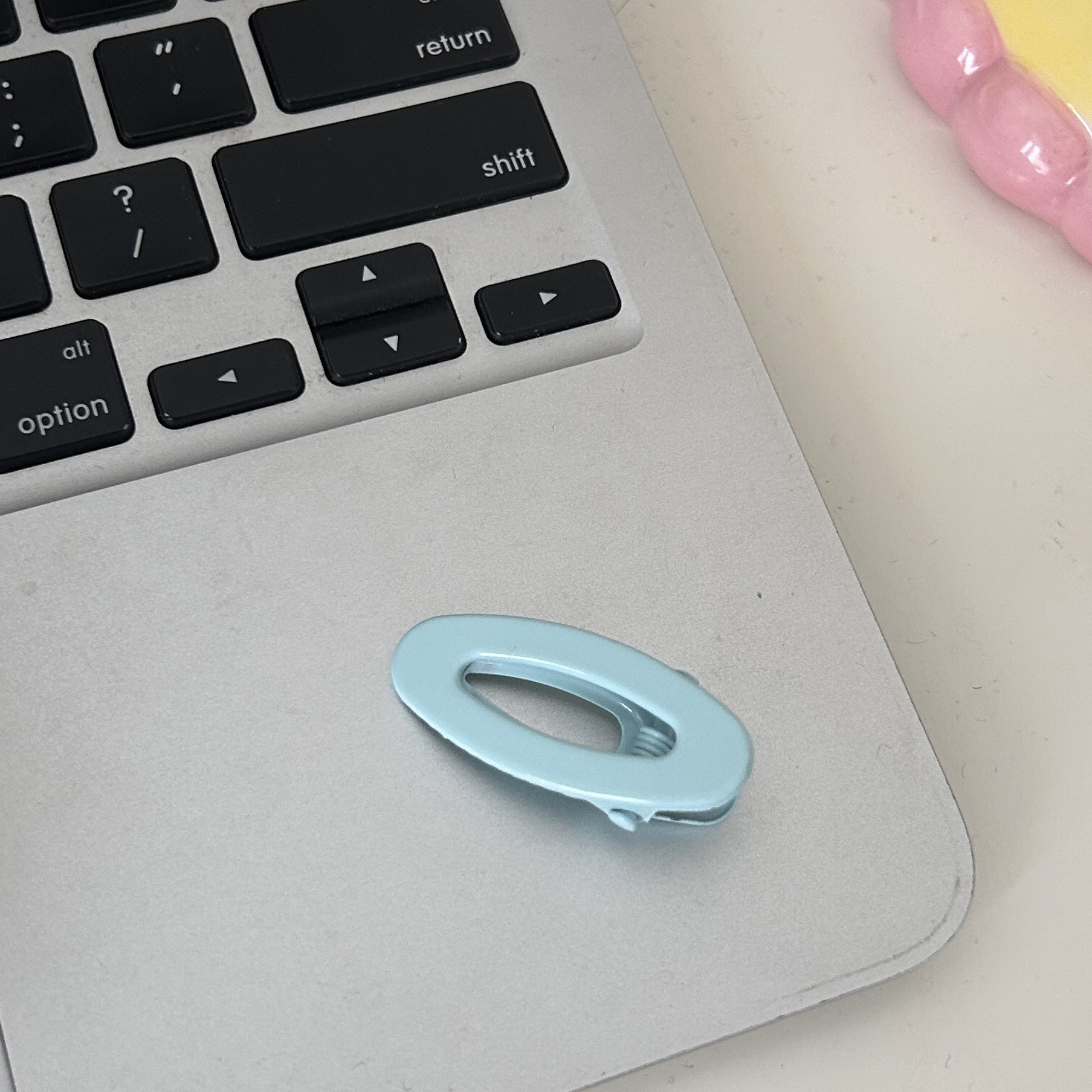 New mint green spring/summer alloy oval clip, sweet and girlish decorative hair clip, blue side clip, bangs hollow clip Specification drawing