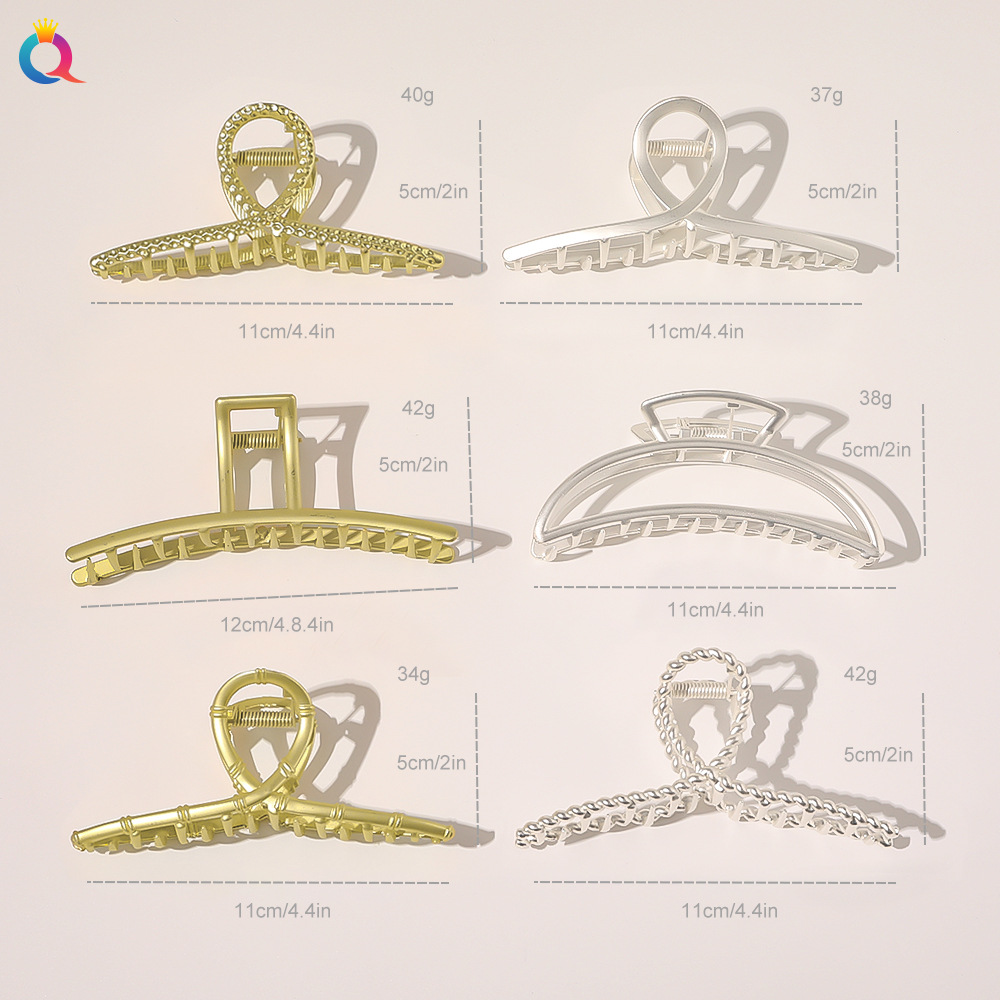 Qiyue European and American cross-border retro alloy hair clips, simple bath hair clips, matte gold top clips, hair accessories wholesale Application Scenario