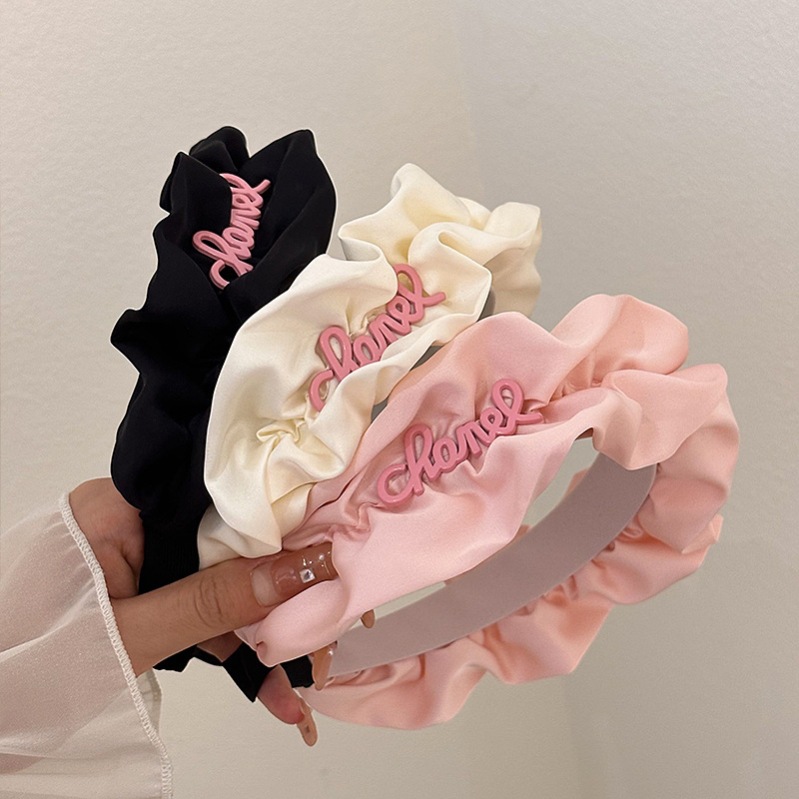 Energetic candy-colored sweet and cool hairband for women, high-end pressure-sensitive hairpin letter pleated lace headband for spring and summer full figure