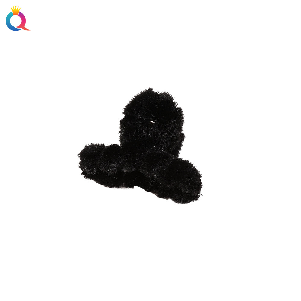 Qiyue Cross-border Autumn and Winter plush hair clips, versatile and high-end style, women's hair pons, hair grabbers, shark clips, hair accessories wholesale Item Picture