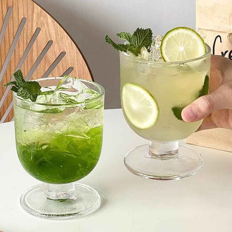 Simple cold drink cups, chubby short-legged cups, glass cups, niche ins-style retro cocktail cups, juice cups, coffee cups Application Scenario