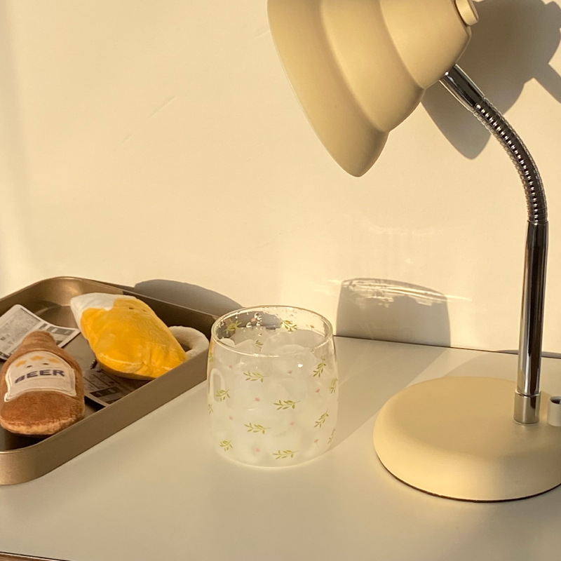 Manmang made a summer Instagram small floral glass cup, a niche retro flower juice drink, a glass water cup and a cold drink Specification drawing