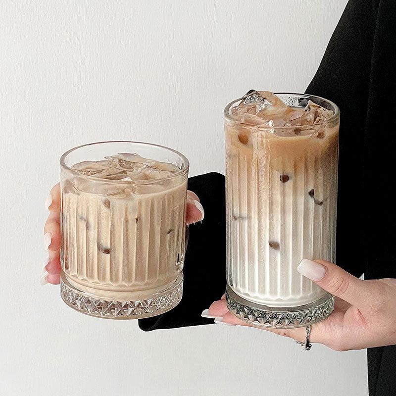 Home-use simple glass cups, cold brew iced latte coffee cups, high-appearation-level juice cups, milk cups, and high-end beverage cups full figure