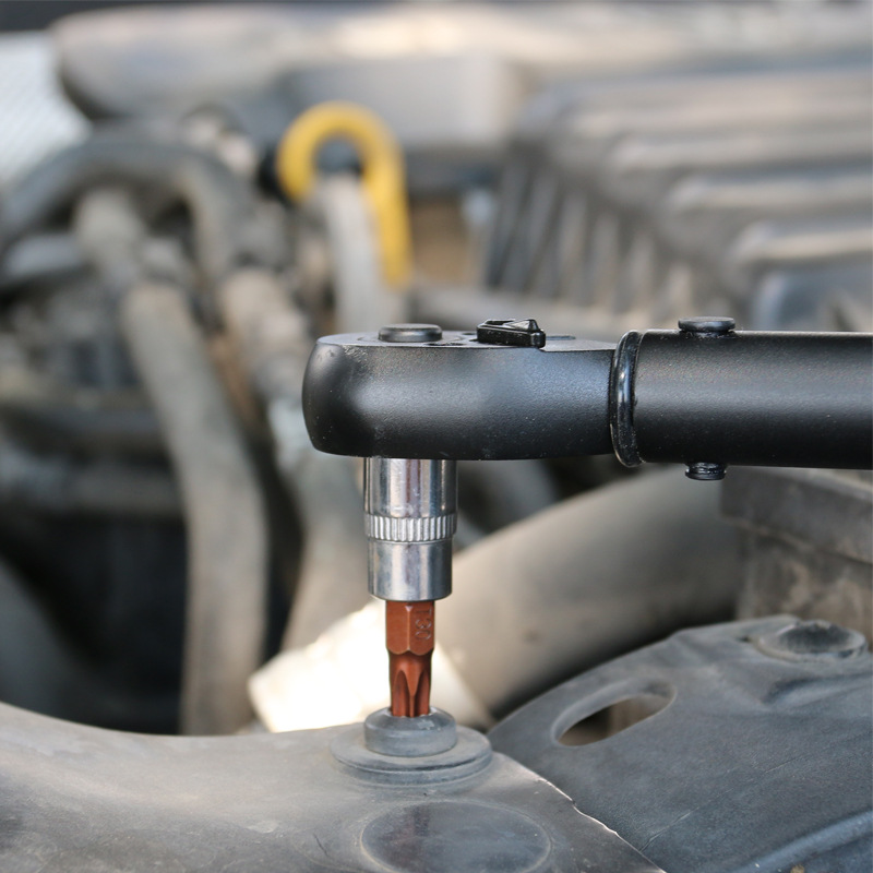 Ratchet torque wrench tool 1/2 adjustable bicycle assembly and maintenance single-turn high-precision torque wrench Application Scenario