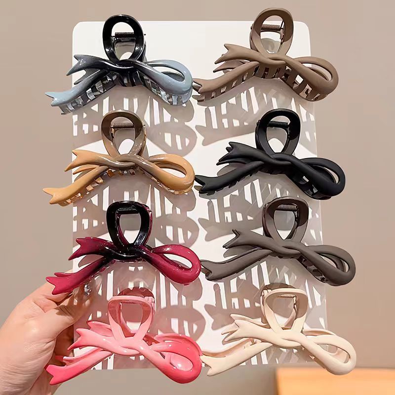 Gradient bow ribbon flocking hairpin for women's spring and summer mini chanel-style velvet grabber with a high-end look, shark clip at the back of the head Specification drawing
