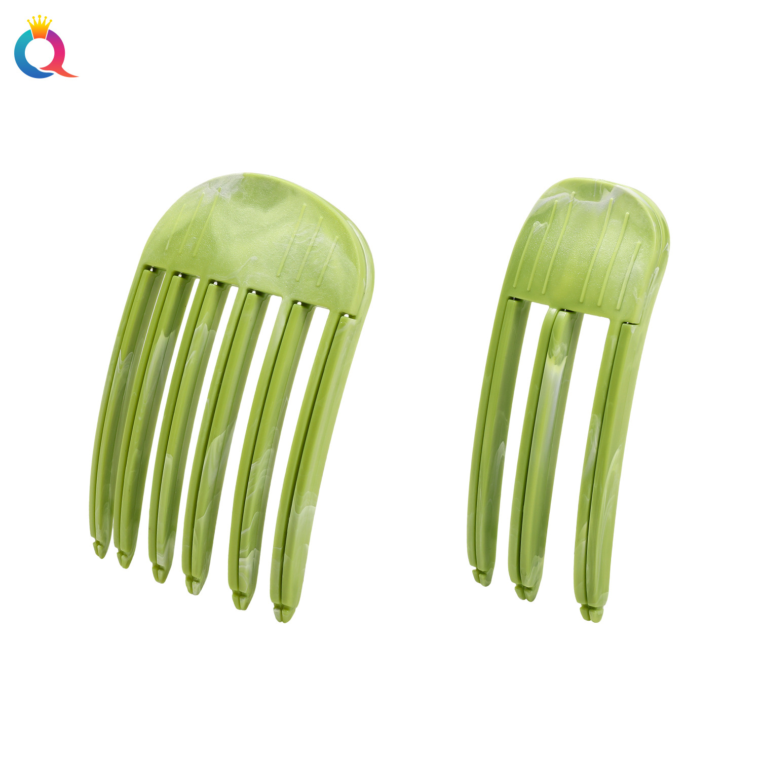 Qiyue Feng Plastic Comb is a must-have for high head and top hair, a hair volumizing tool for hair roots, a styling comb, and a sea volumizing clip Item Picture