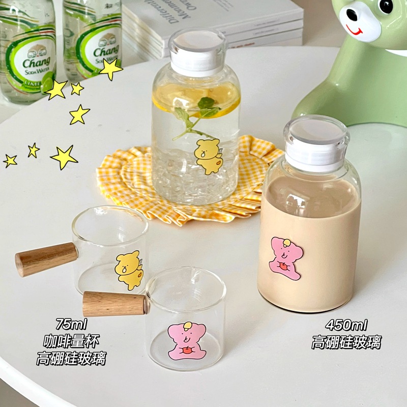 Ins-style covered glass bottles, milk tea sealed glass cups, juice casual cups, portable cups, student water cups details Picture