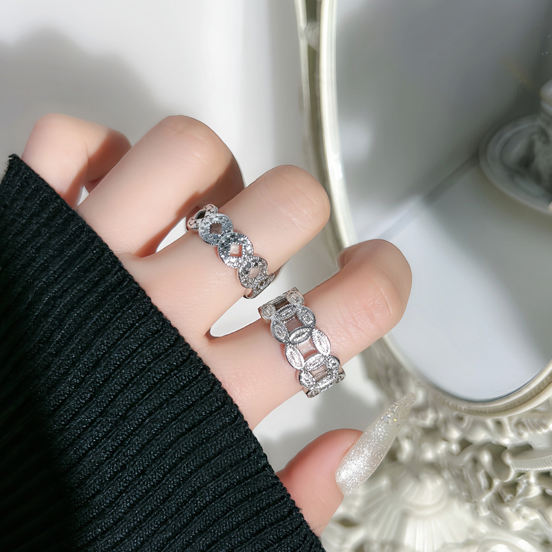 A unique and high-end gold coin ring with a minimalist Chinese trend style, a fashionable and niche retro index finger ring for women details Picture