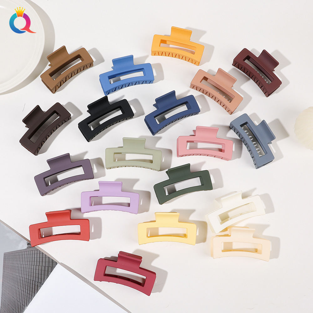 Qiyue Cross-border ins hair clips, stylish shark clips, updo hair grabbers, back of the head hair grabbers, hair accessories wholesale full figure