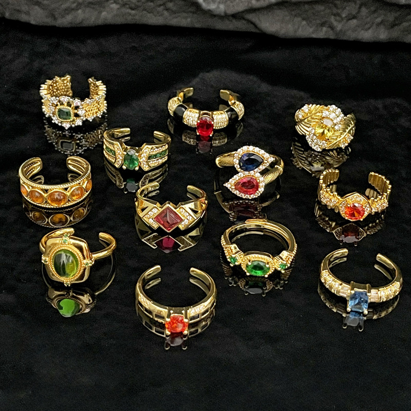 Italian mid-style cross-border light luxury retro colored gemstone zircon ring, women's European and American high-end style adjustable food ring Application Scenario