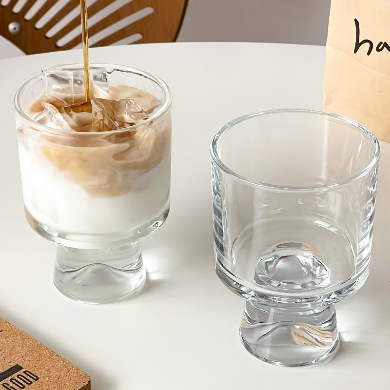 Wholesale of popular dessert cups, coffee cups, tall glass cups, juice cold drink cups, household heat-resistant glass water cups and hot red wine glasses Application Scenario