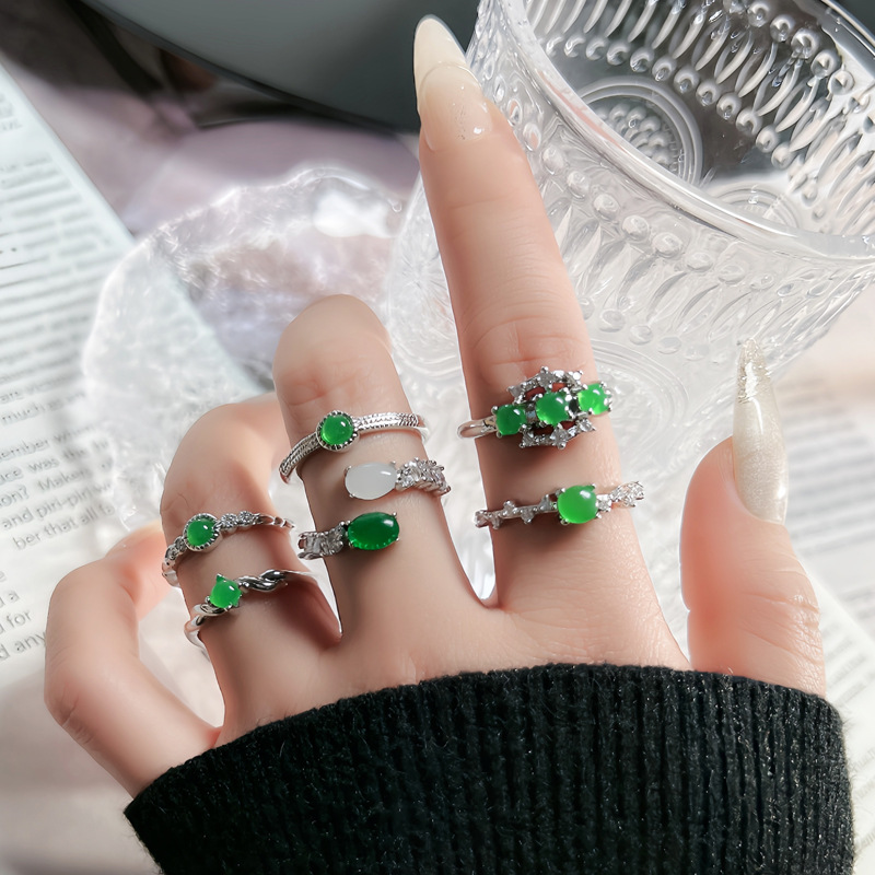 High-end and exquisite emerald-like egg surface light luxury open ring, women's Chinese style, fashionable and cold style, personalized and versatile ring full figure
