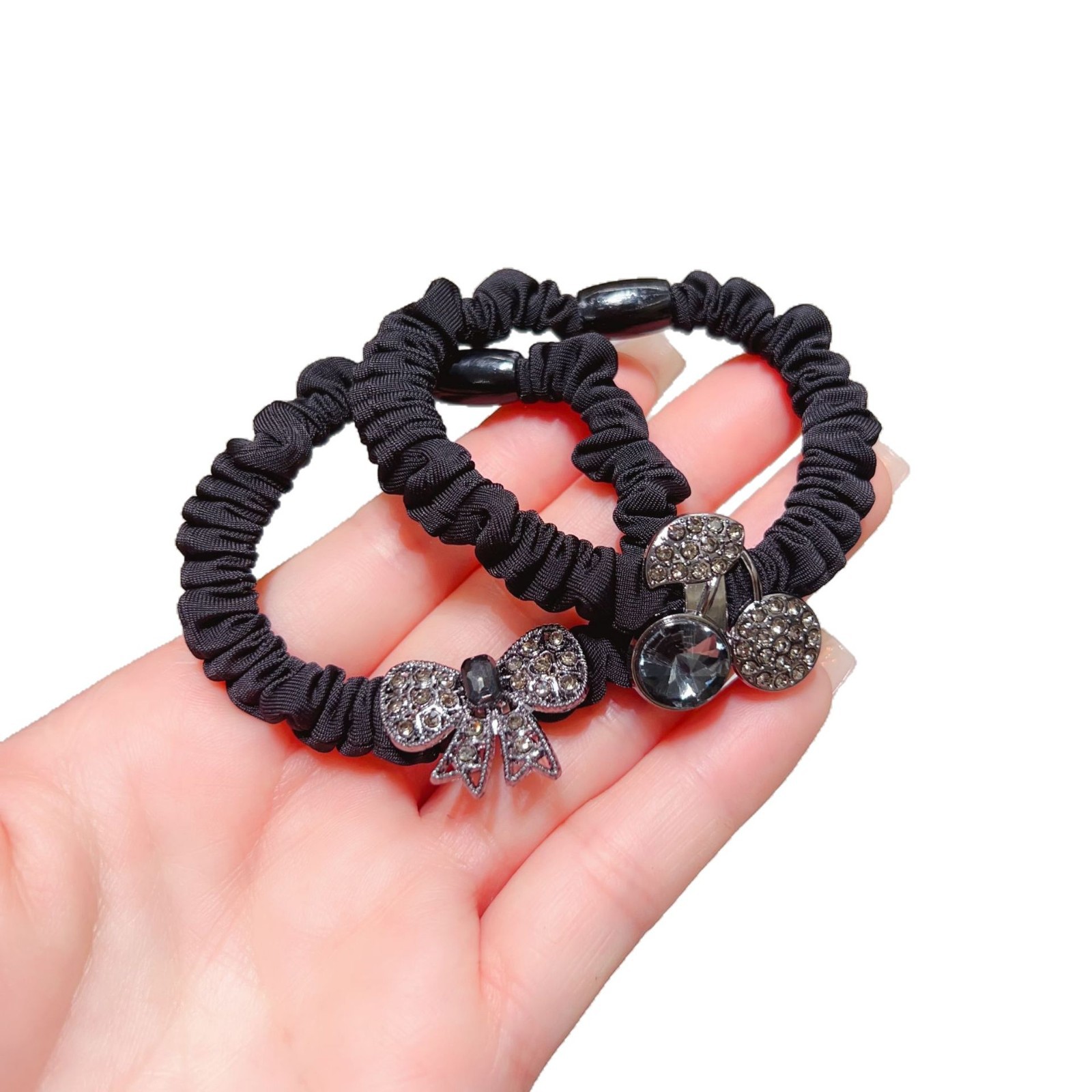 The bow hair tie and hair band from Dongdaemun, South Korea, exudes a high-end, retro Korean style headwear, hair tie, small intestine band and leather band Item Picture