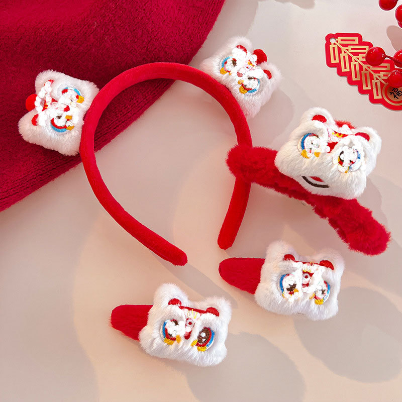 New Year lion dance tassel hair clips, children's broken hair clips, ducktail clips, girls' New Year headwear, side bangs hair clips Specification drawing