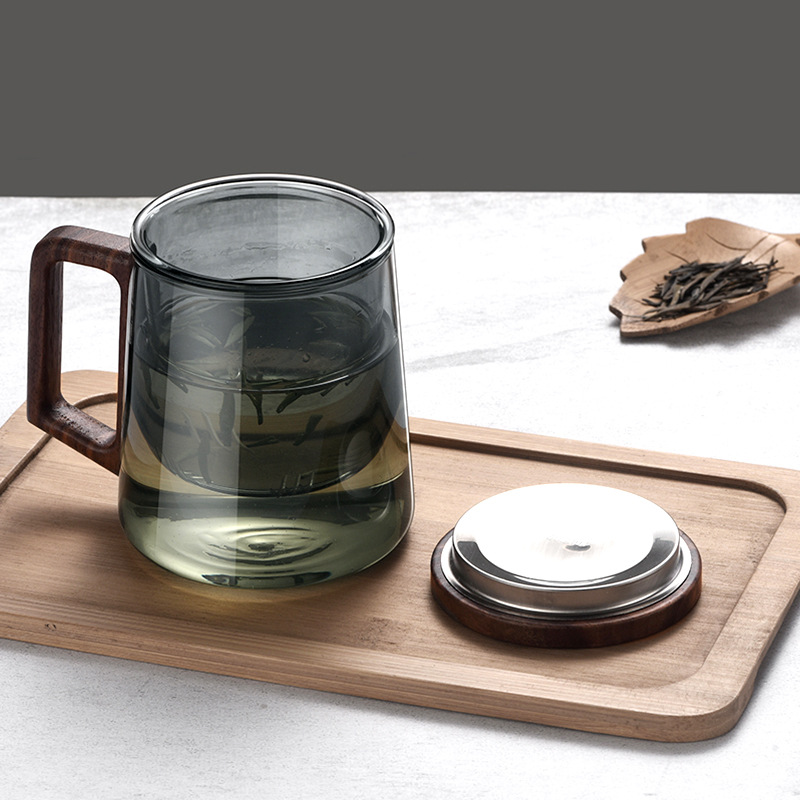 High borosilicate glass cup three-piece set, tea and water separation tea cup, personal dedicated office tea cup, wooden handle water cup Specification drawing