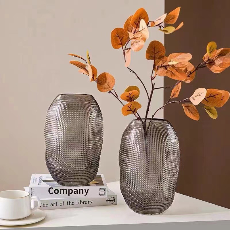 Modern minimalist Chinese-style living room dining table, artificial flower vase, decorative item, floral arrangement, home glass vase full figure