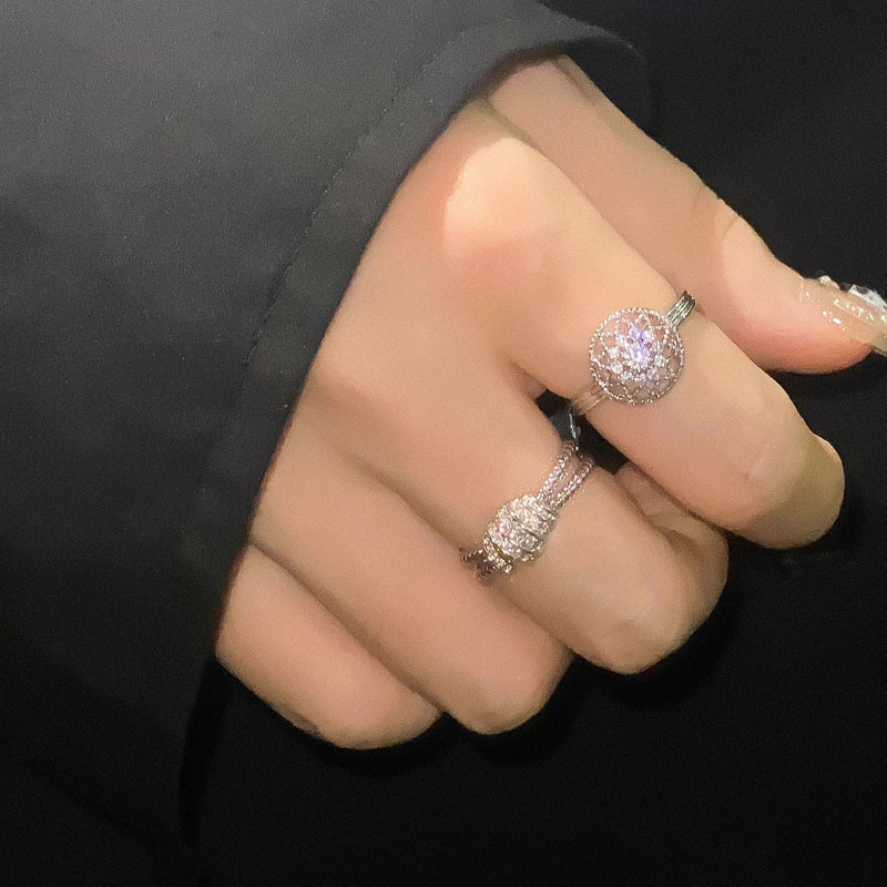 Irregular zircon flower open ring, a niche design for women, a popular index finger ring, a light luxury, trendy and personalized ring details Picture