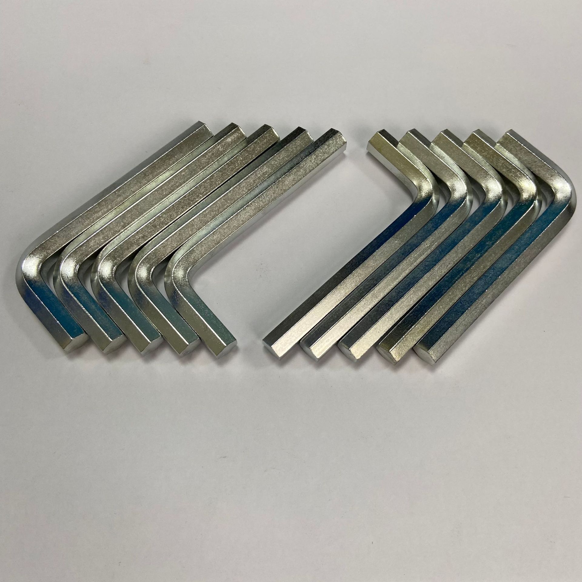 Wholesale of flat-head hex socket wrenches, L-shaped hex keys, British standard hex socket wrench sets and hardware tools Application Scenario