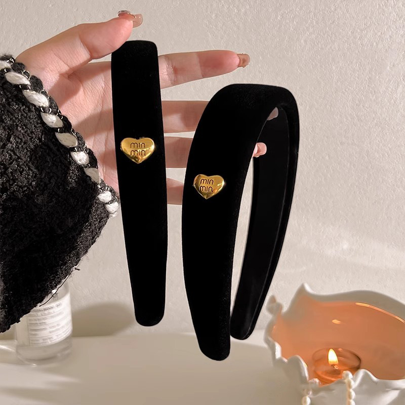 Maillard Wind Metal black hair band for Girls, high top pressure hair band, retro velvet face wash hair band, women's hair accessory full figure