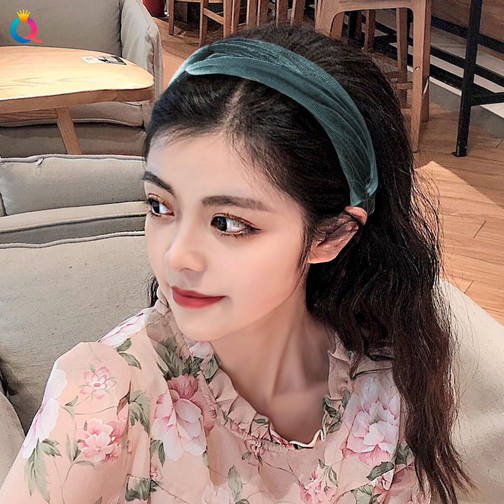 Korean, European and American simple gold goose down hair bands, elastic bands, versatile knotted hair bands, cross headbands and hair accessories details Picture